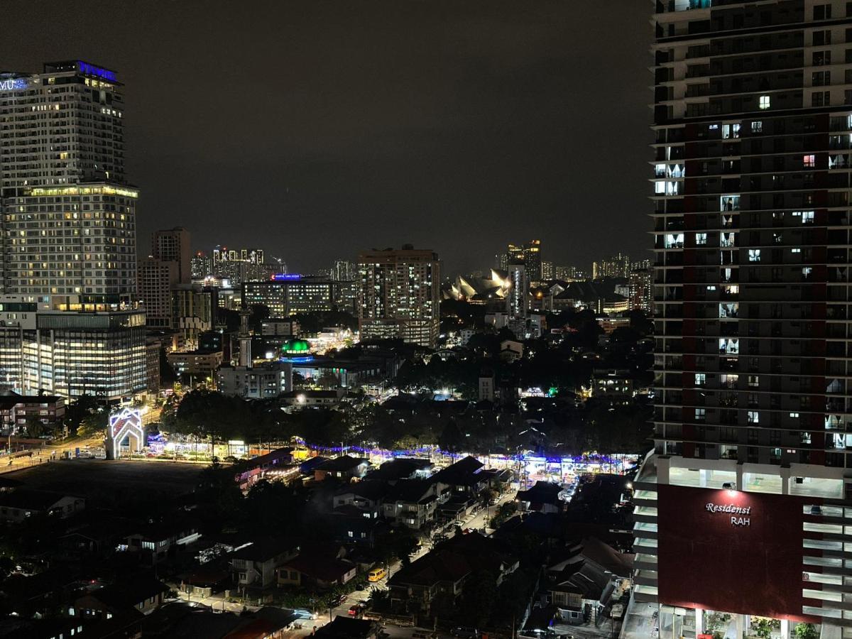 Summer Suites Klcc By Purple Orchid กัวลาลัมเปอร์ ภายนอก รูปภาพ