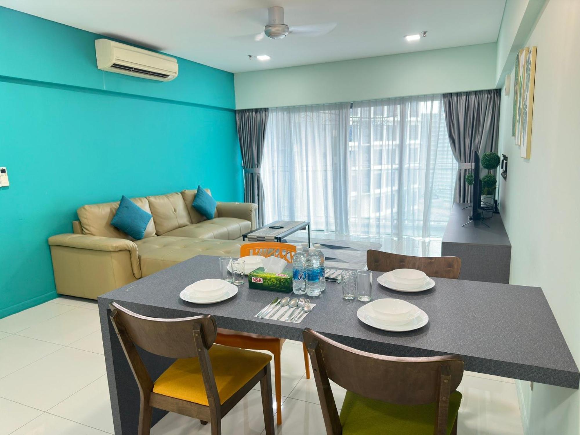 Summer Suites Klcc By Purple Orchid กัวลาลัมเปอร์ ภายนอก รูปภาพ