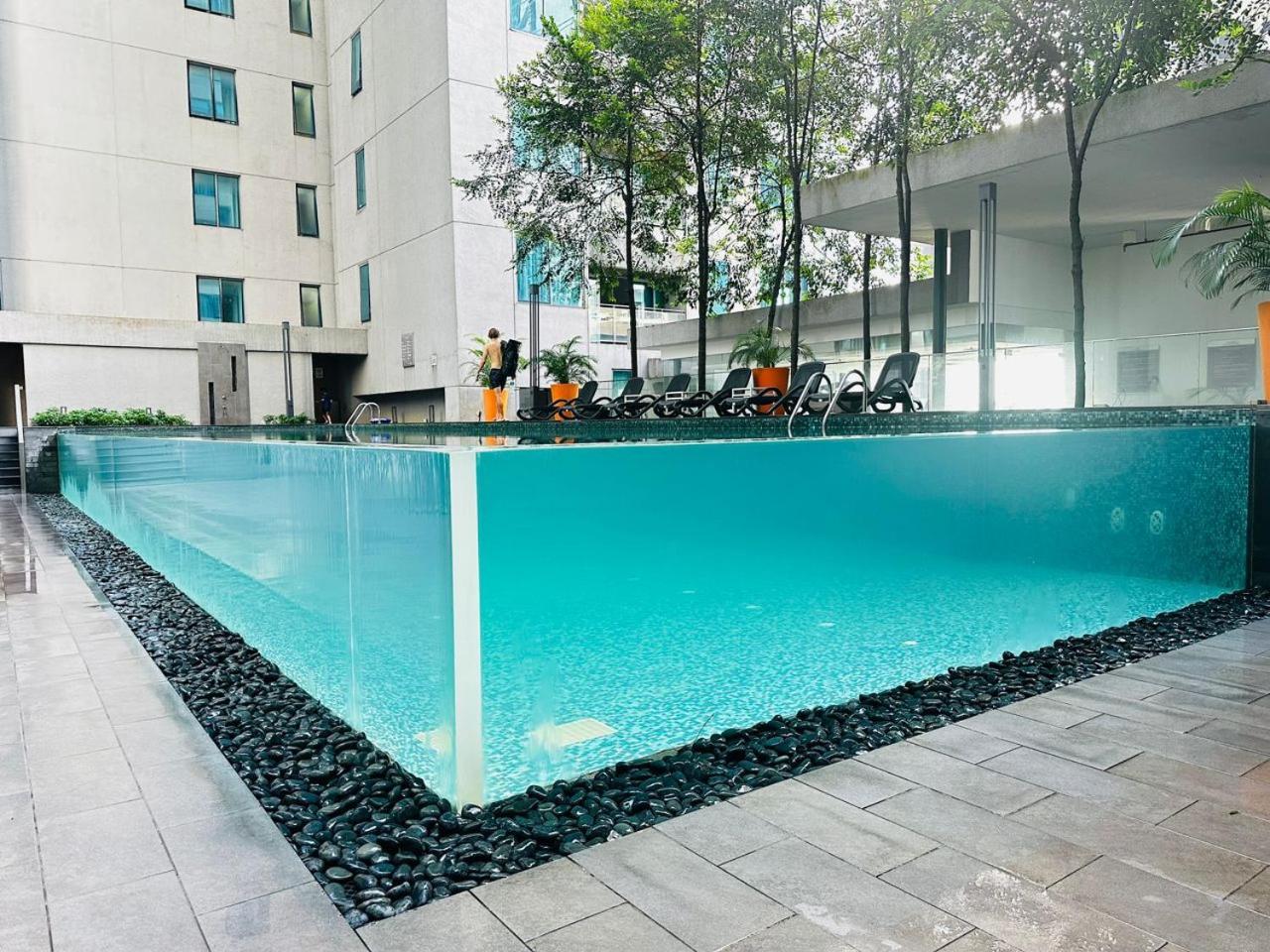 Summer Suites Klcc By Purple Orchid กัวลาลัมเปอร์ ภายนอก รูปภาพ