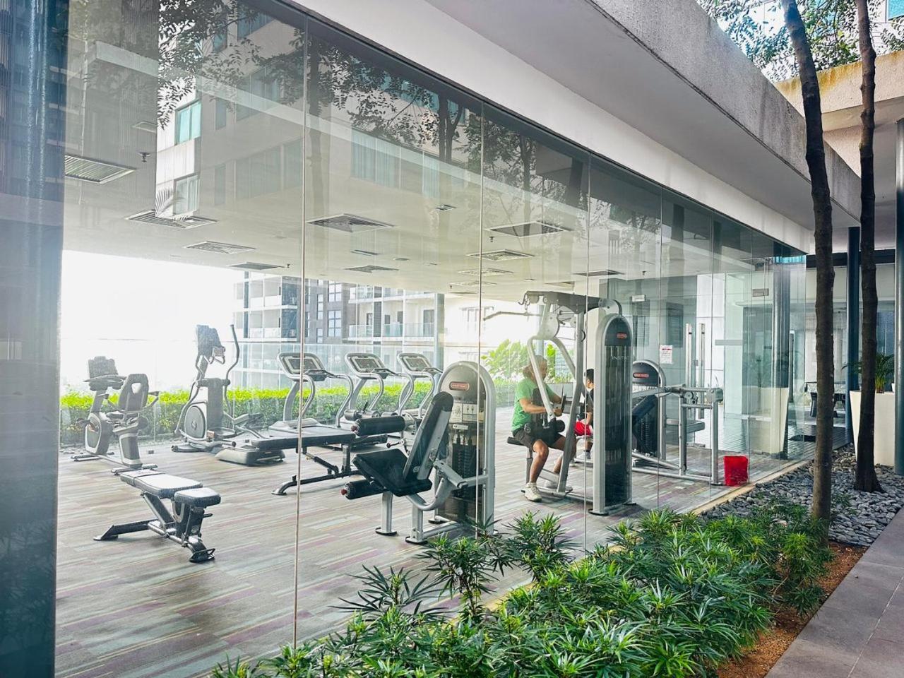 Summer Suites Klcc By Purple Orchid กัวลาลัมเปอร์ ภายนอก รูปภาพ