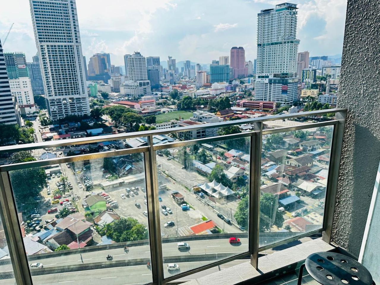 Summer Suites Klcc By Purple Orchid กัวลาลัมเปอร์ ภายนอก รูปภาพ